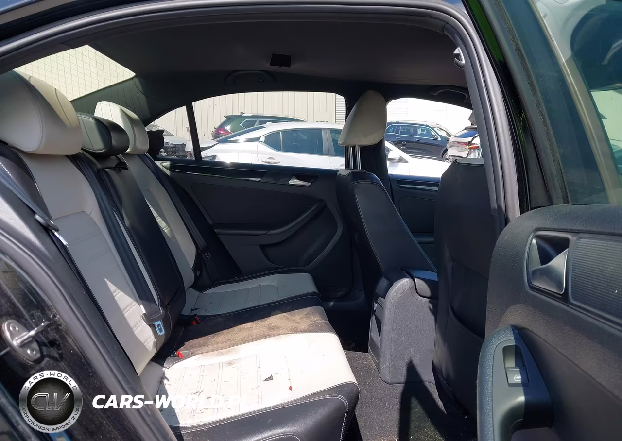 2015 Volkswagen Jetta 1.8T Sport VIN:3VWD17AJ2FM347752 - 8