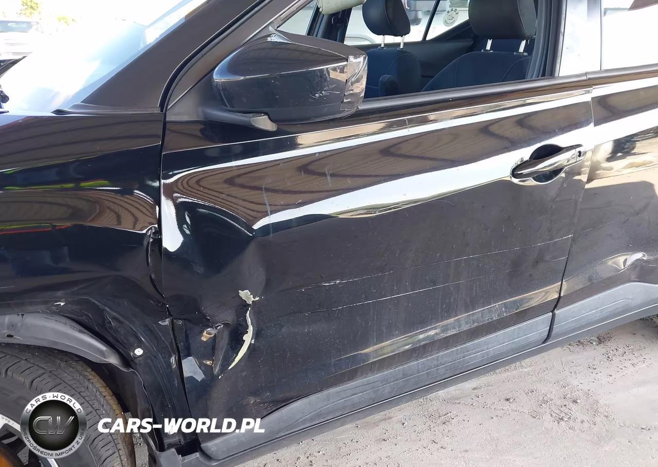 2018 Nissan Kicks Sv VIN:3N1CP5CU6JL509120 - 13