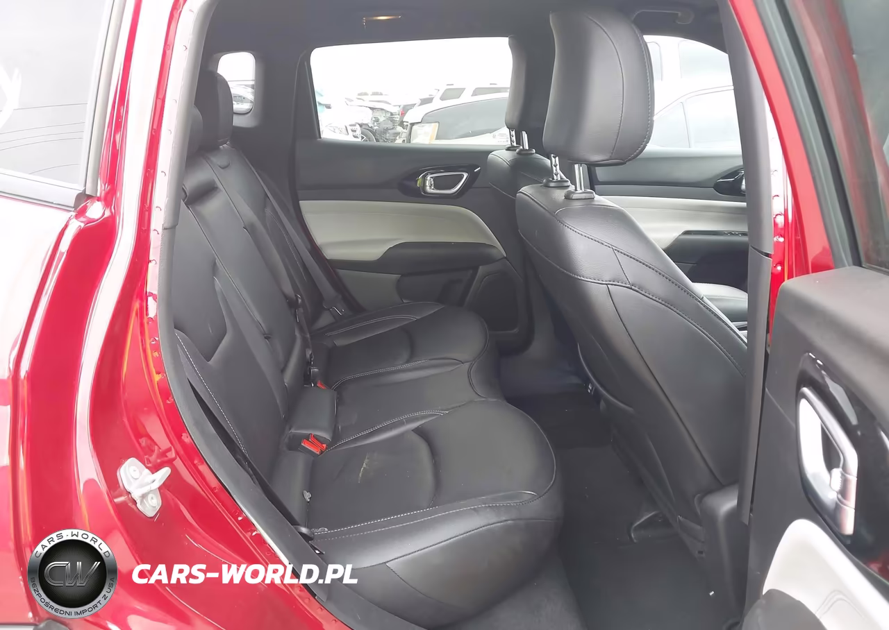 2025 Jeep Compass Limited 4X4 VIN:3C4NJDCN0ST605904 - 8