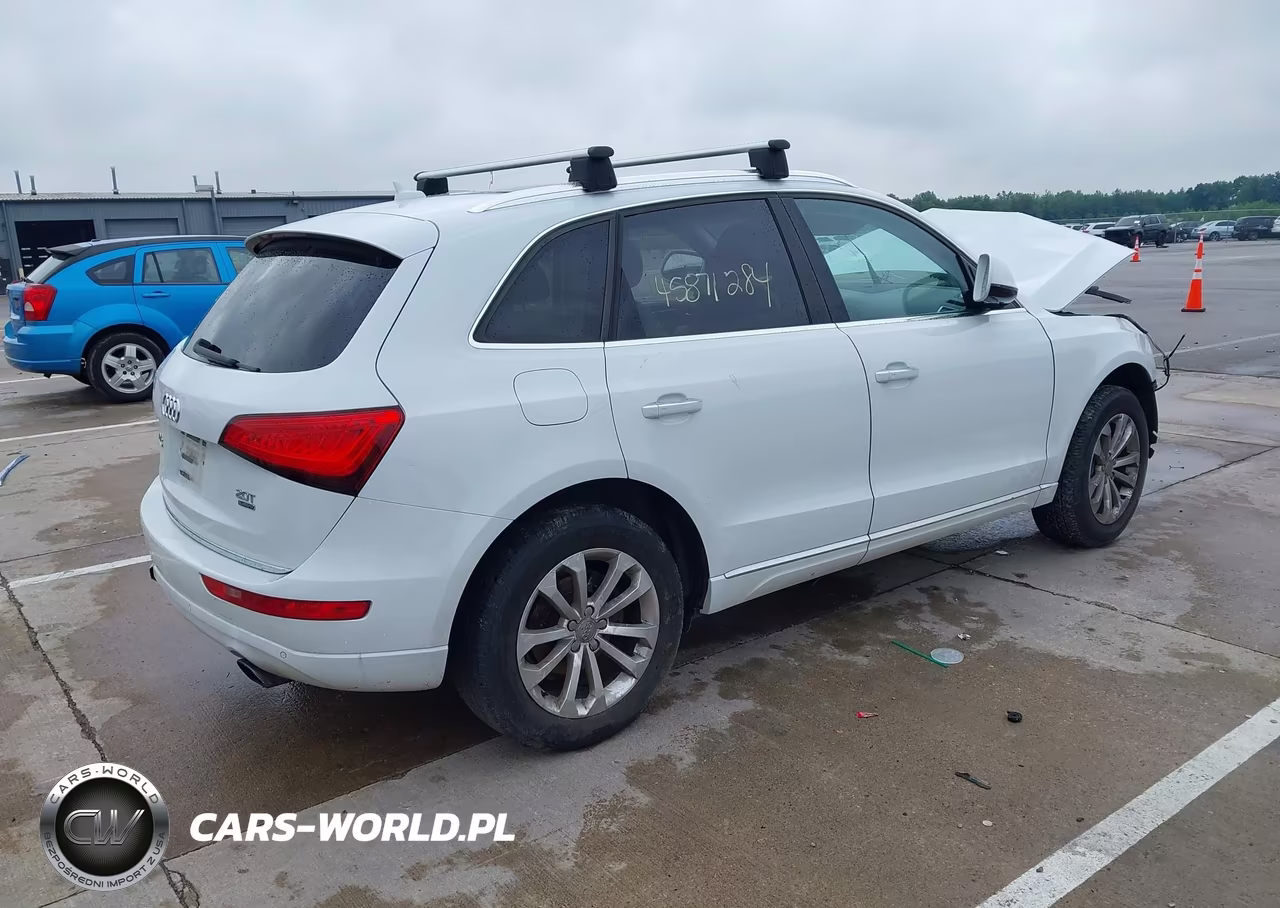 2016 Audi Q5 2.0T Premium VIN:WA1L2AFP0GA008647 - 4