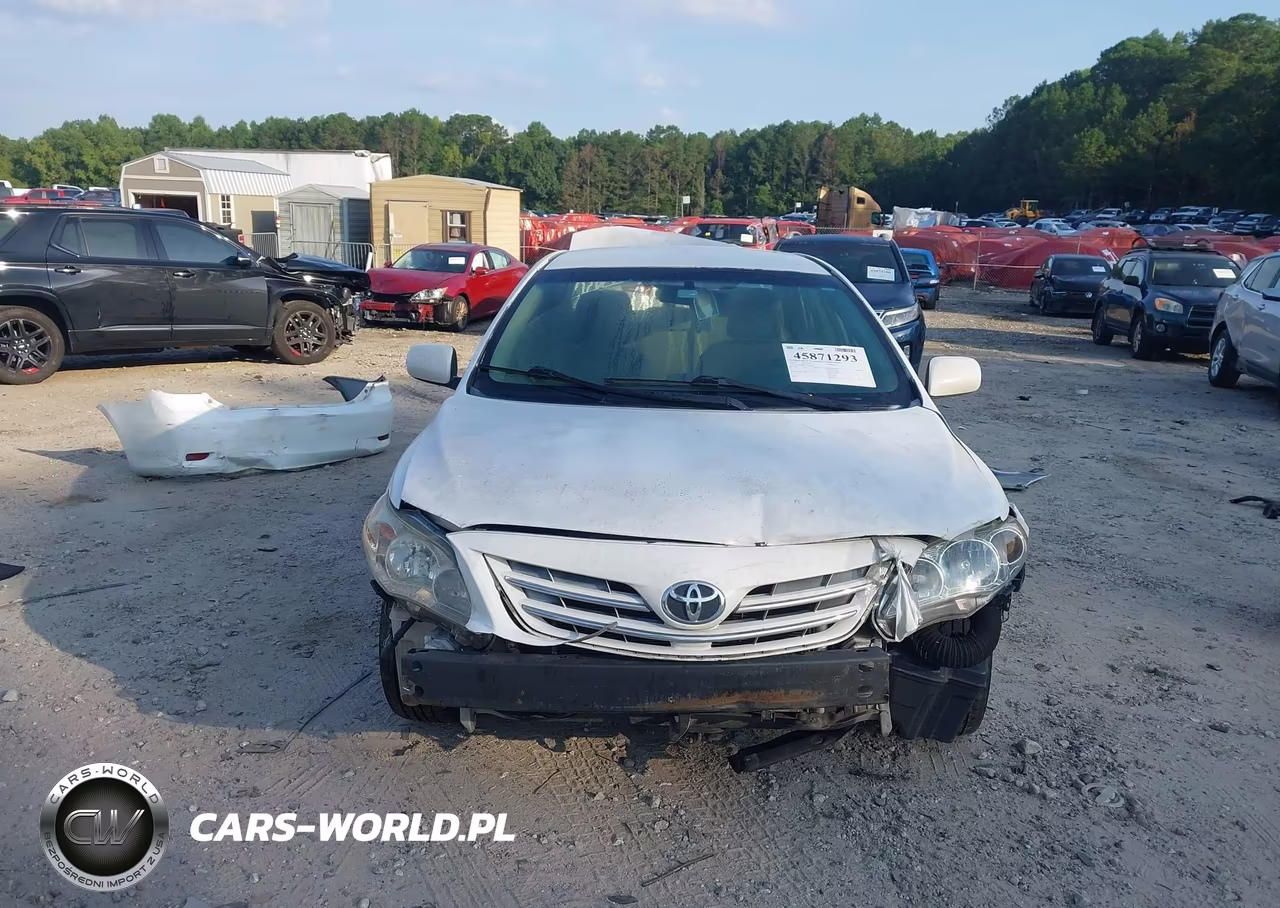 2013 Toyota Corolla Le VIN:5YFBU4EE7DP195650 - 13