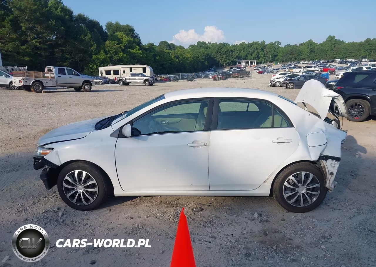 2013 Toyota Corolla Le VIN:5YFBU4EE7DP195650 - 15
