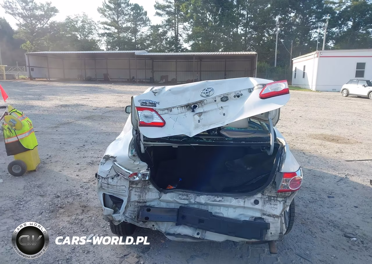 2013 Toyota Corolla Le VIN:5YFBU4EE7DP195650 - 17