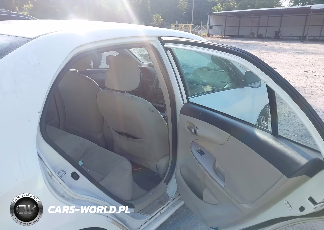 2013 Toyota Corolla Le VIN:5YFBU4EE7DP195650 - 8