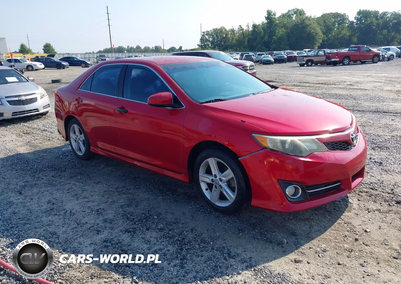 2012 Toyota Camry Se – zdjęcie 1 z 11