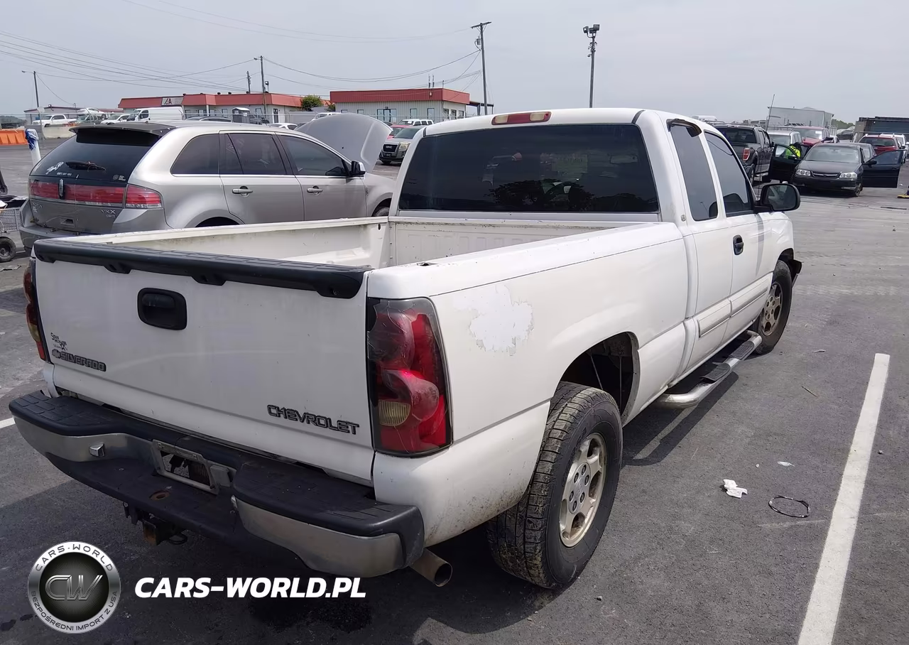 2004 Chevrolet Silverado 1500 Ls VIN:2GCEC19V641152411 - 4
