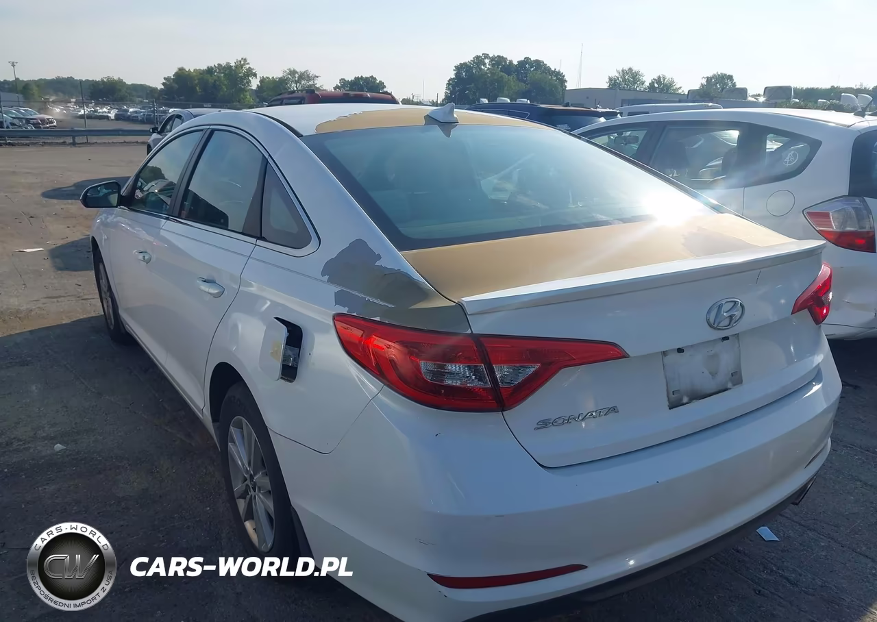 2015 Hyundai Sonata Se VIN:5NPE24AFXFH174907 - 3
