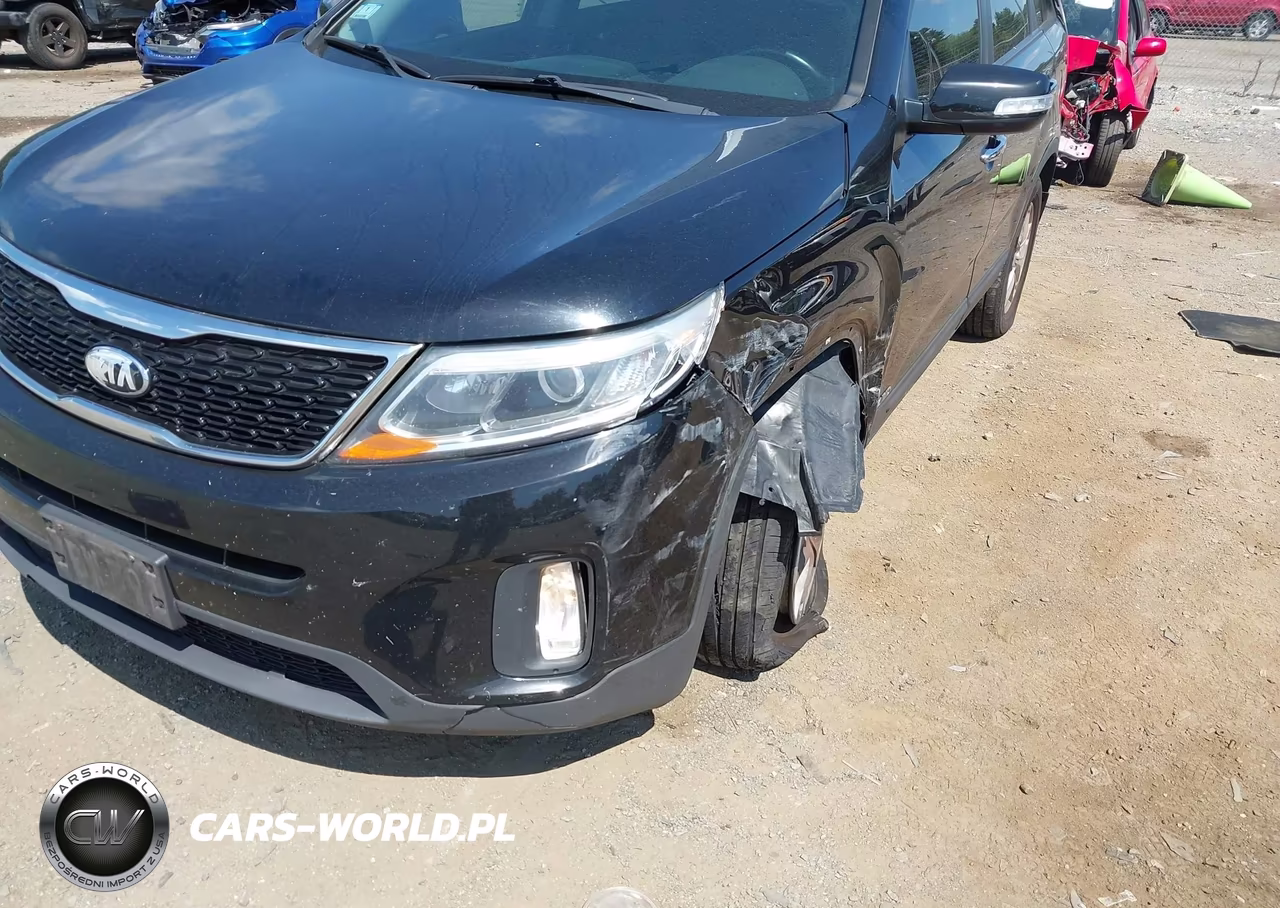2015 Kia Sorento Lx VIN:5XYKTDA63FG569616 - 6