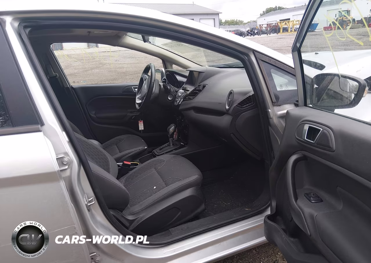 2014 Ford Fiesta Se VIN:3FADP4BJXEM153781 - 5