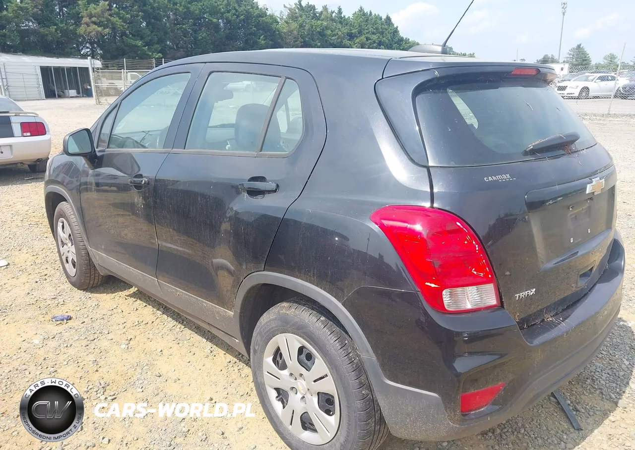 2017 Chevrolet Trax Ls VIN:3GNCJKSB9HL269107 - 3