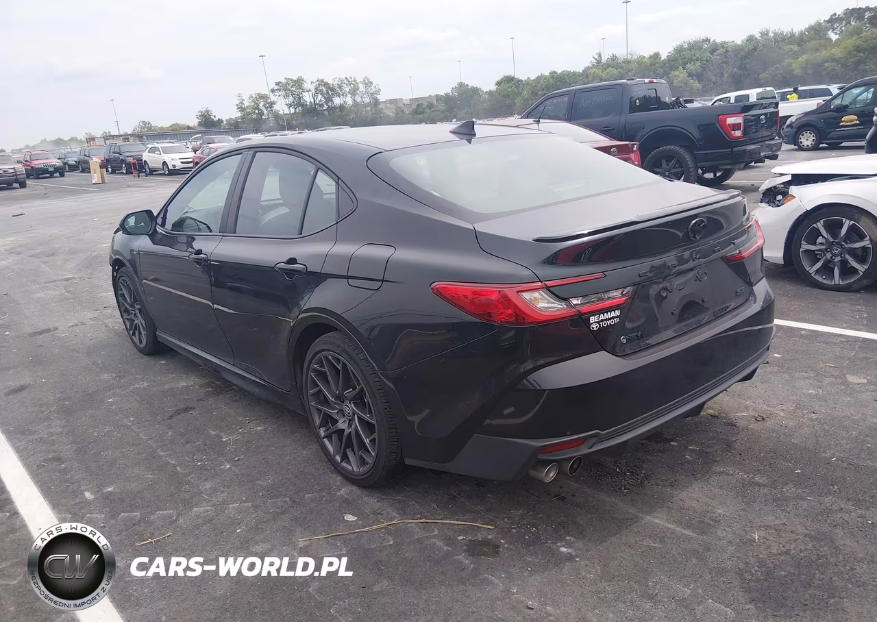 2025 Toyota Camry Se VIN:4T1DAACK4SU641807 - 3