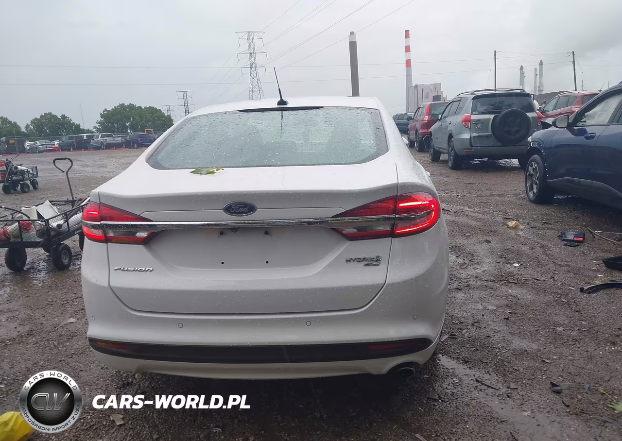 2018 Ford Fusion Hybrid Se VIN:3FA6P0LU3JR147490 - 16