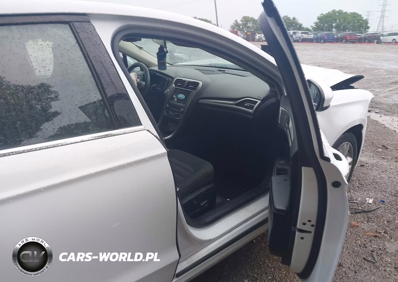 2018 Ford Fusion Hybrid Se VIN:3FA6P0LU3JR147490 - 5