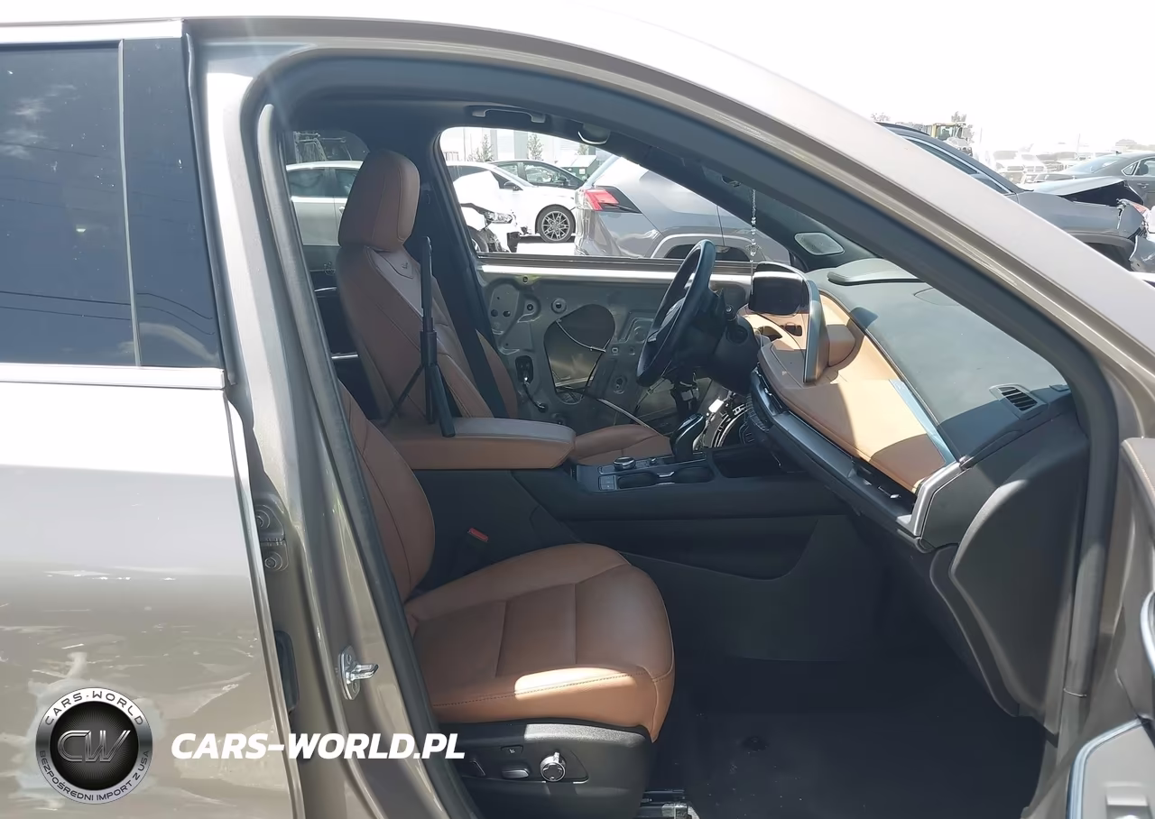2025 Cadillac Xt4 Fwd Premium Luxury VIN:1GYFZCR40SF126876 - 5