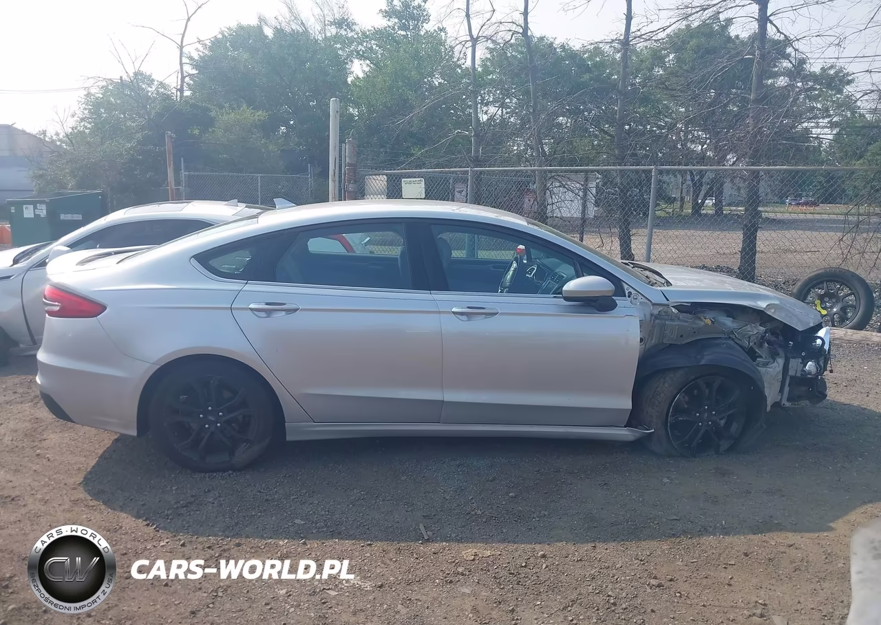 2019 Ford Fusion Se VIN:3FA6P0HD7KR102207 - 13