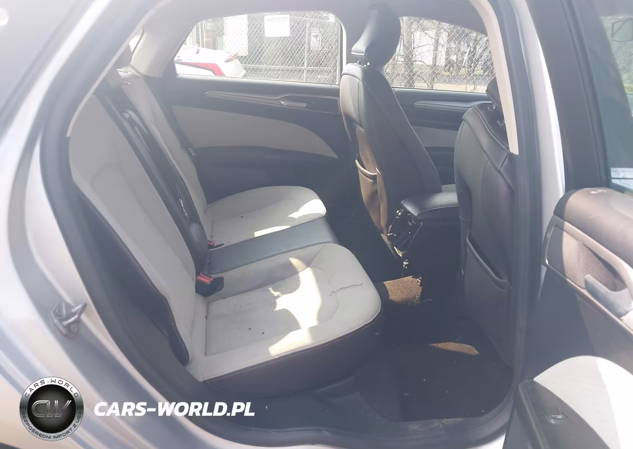 2019 Ford Fusion Se VIN:3FA6P0HD7KR102207 - 8
