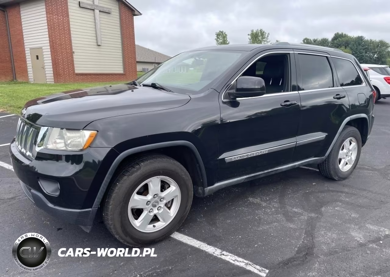 2011 Jeep Grand Cherokee Laredo VIN:1J4RR4GG2BC693933 - 2