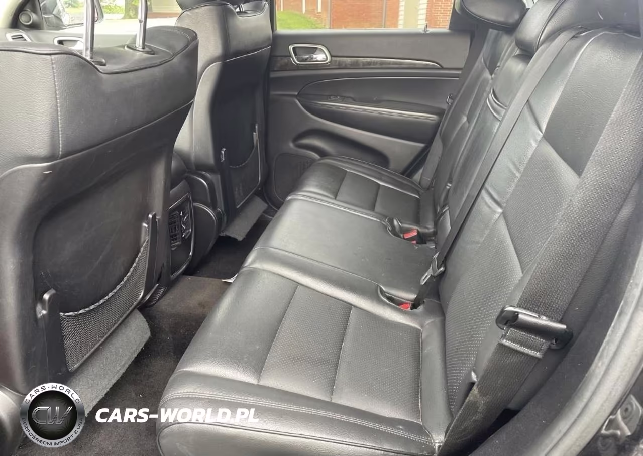 2011 Jeep Grand Cherokee Laredo VIN:1J4RR4GG2BC693933 - 8