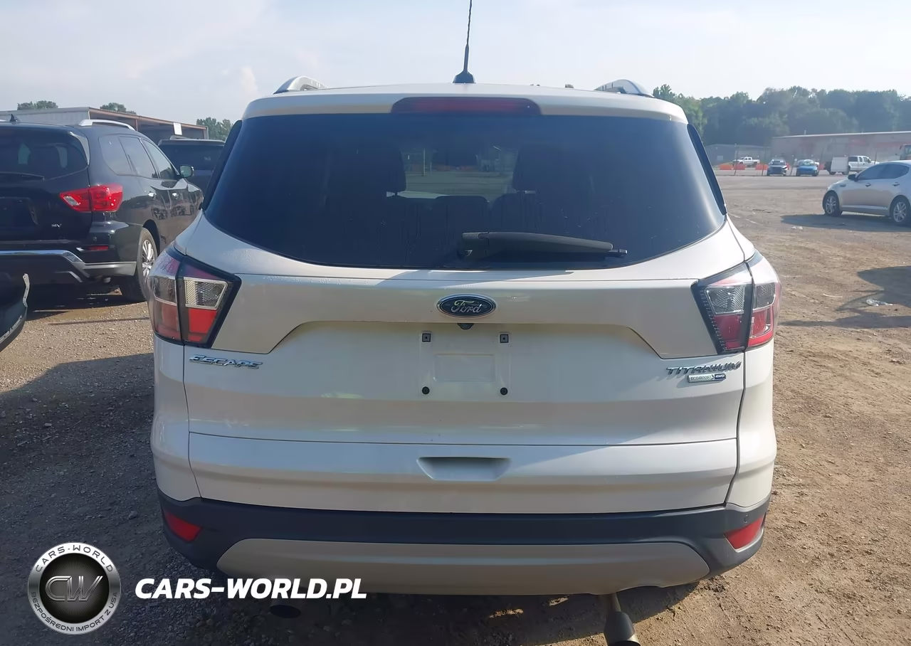 2017 Ford Escape Titanium VIN:1FMCU9J98HUB87636 - 17