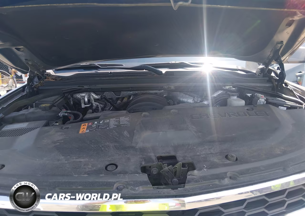 2018 Chevrolet Tahoe Lt VIN:1GNSCBKC5JR342437 - 10