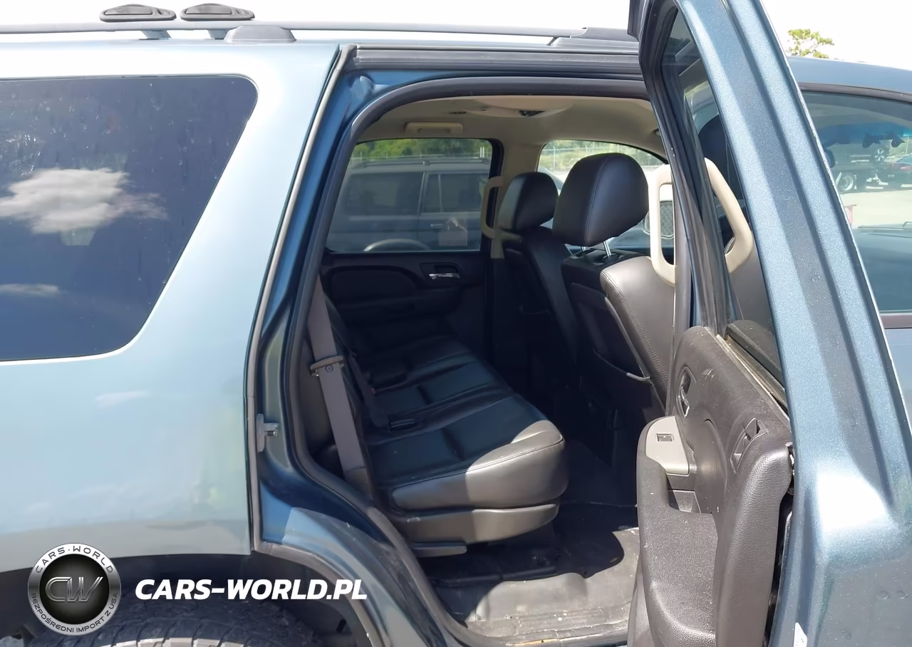 2010 Chevrolet Tahoe Commercial Fleet VIN:1GNUKAE03AR162963 - 8