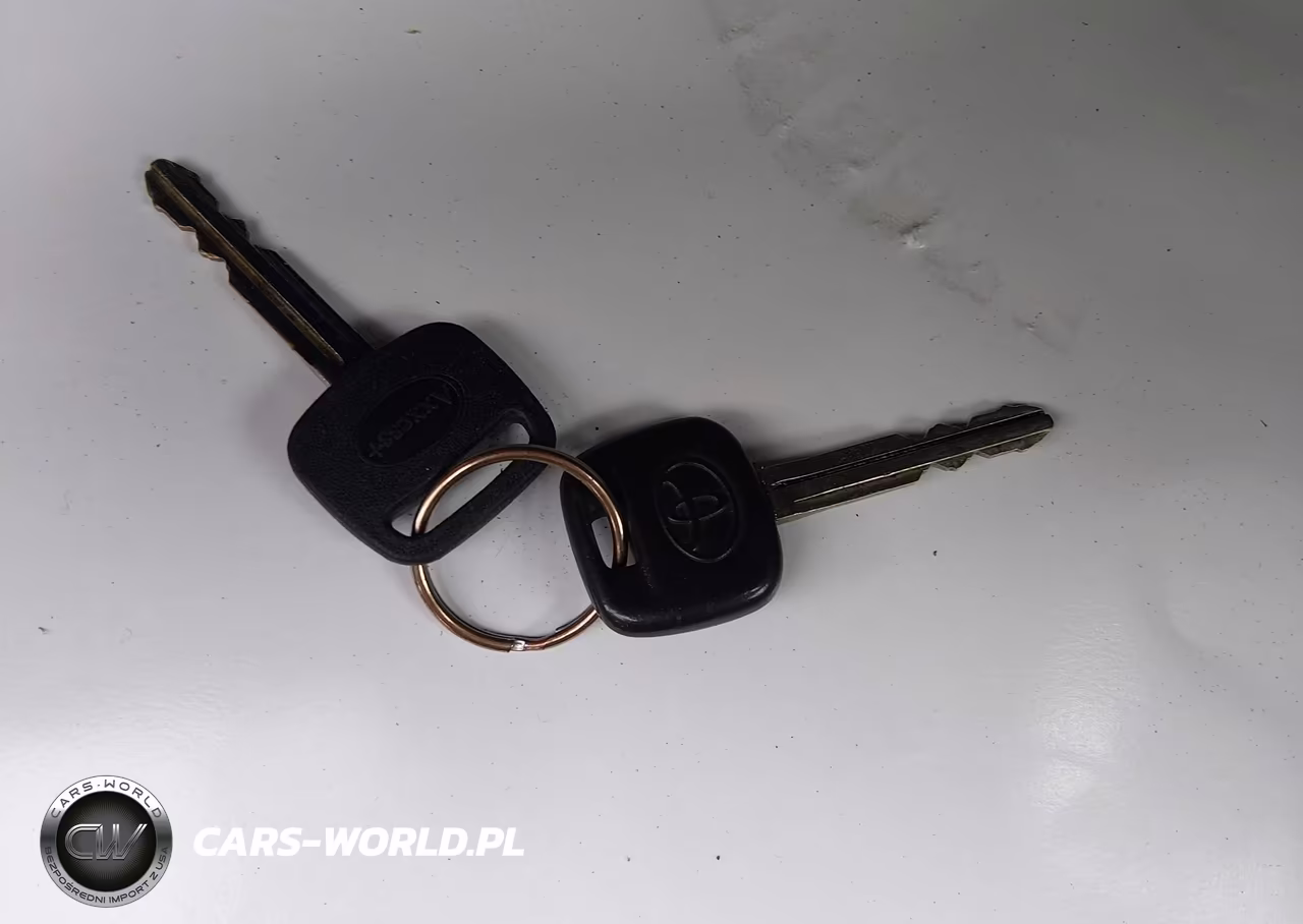 2010 Toyota Yaris VIN:JTDJT4K37A5280711 - 11