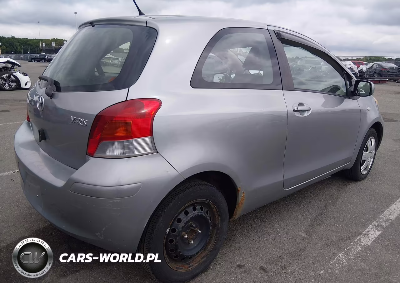 2010 Toyota Yaris VIN:JTDJT4K37A5280711 - 4