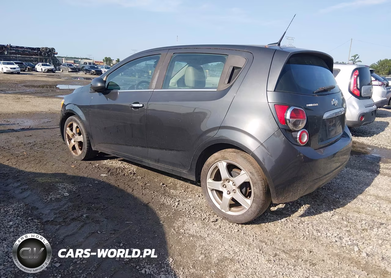 2014 Chevrolet Sonic Ltz Auto VIN:1G1JE6SB9E4203761 - 3