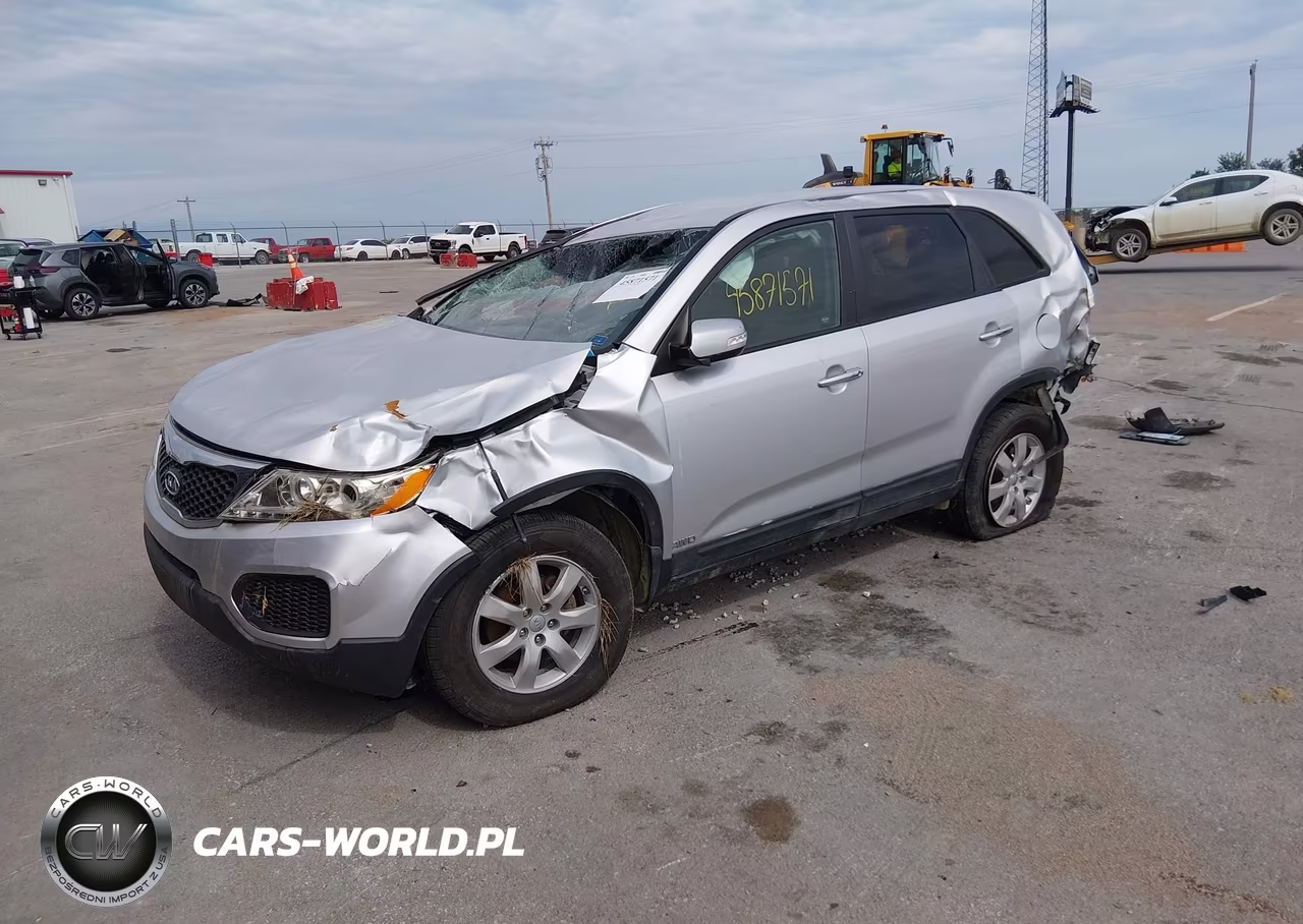 2013 Kia Sorento Lx VIN:5XYKTCA60DG341273 - 2