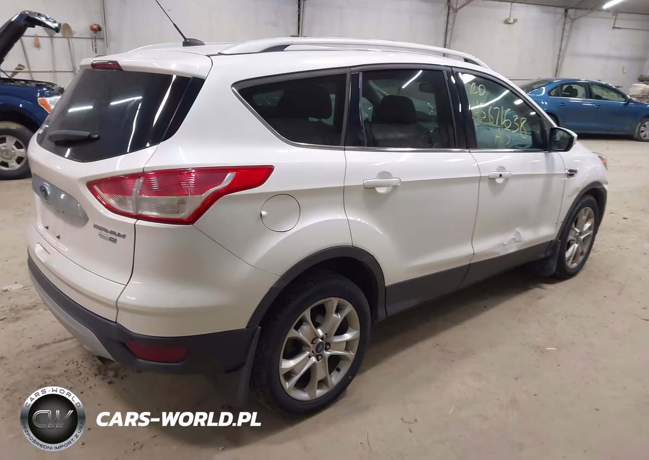 2015 Ford Escape Titanium VIN:1FMCU9JX3FUC76302 - 4