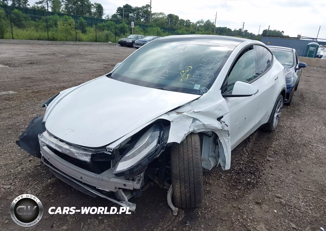 2022 Tesla Model Y Long Range Dual Motor All-Wheel Drive VIN:7SAYGDEE6NF375994 - 2