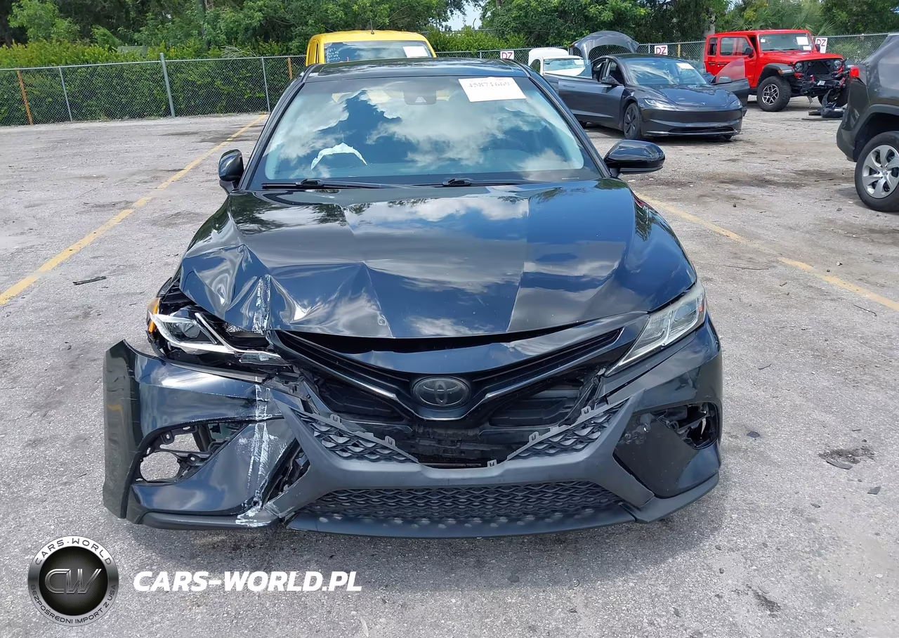 2018 Toyota Camry Se VIN:4T1B11HK7JU655571 - 6