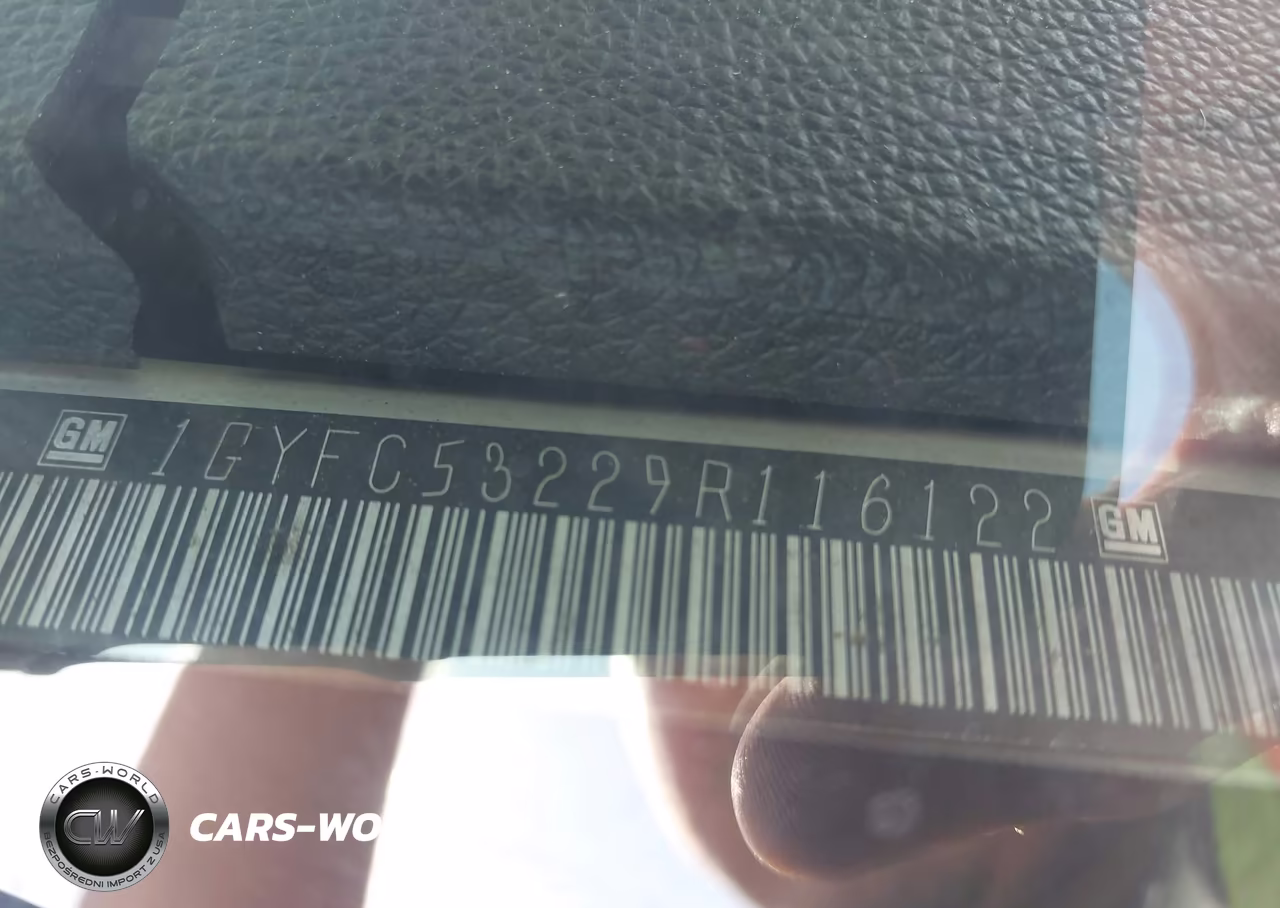 2009 Cadillac Escalade Standard VIN:1GYFC53229R116122 - 9