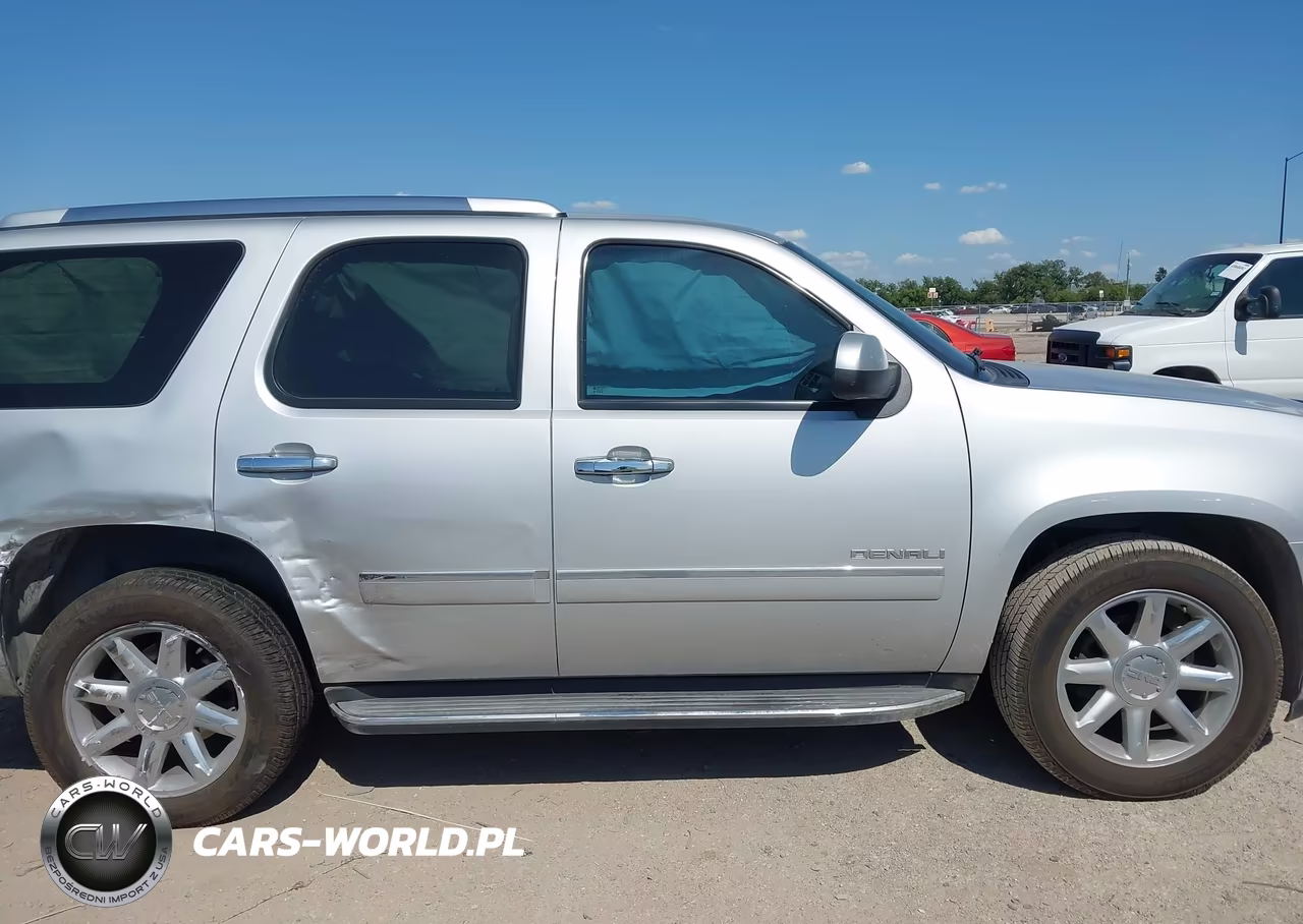 2013 GMC Yukon Denali VIN:1GKS1EEF5DR366803 - 13