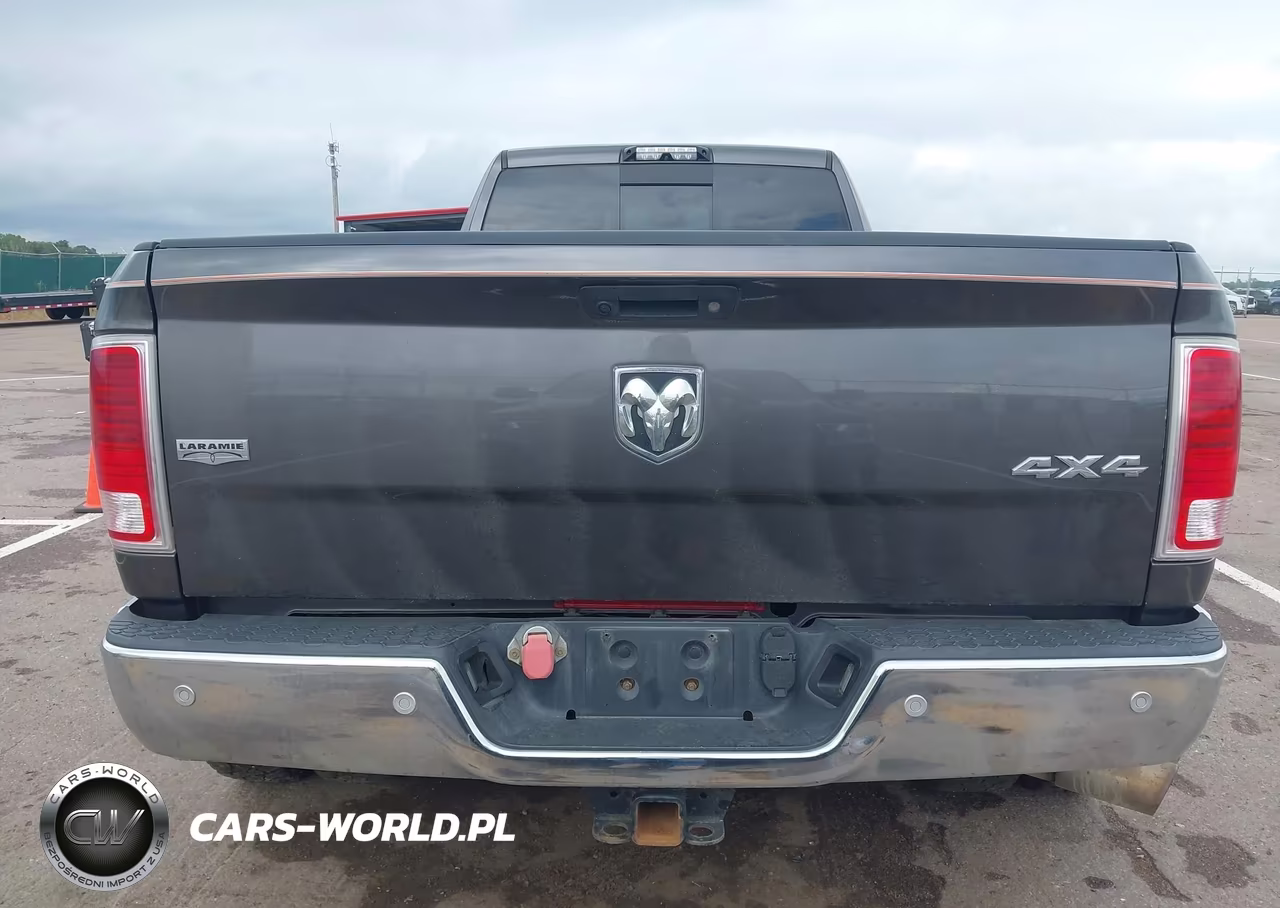 2018 Ram 3500 Laramie 4X4 6'4 Box VIN:3C63RRML7JG199791 - 15