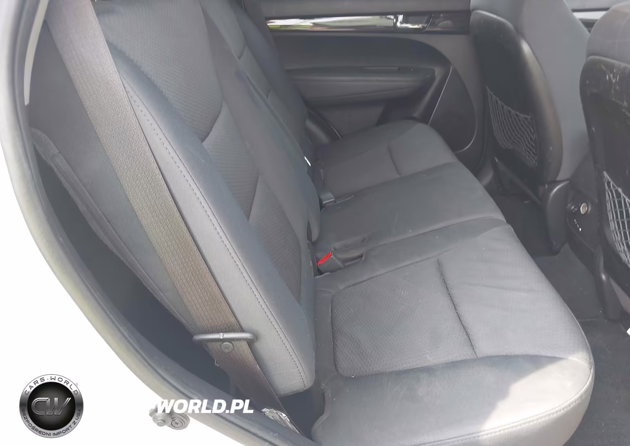 2012 Kia Sorento Lx VIN:5XYKT4A60CG206010 - 8