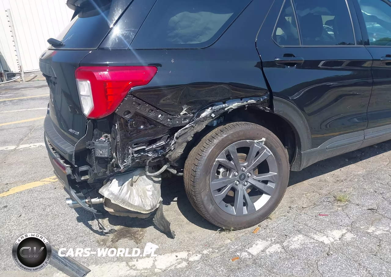 2024 Ford Explorer Xlt VIN:1FMSK8DH4RGA36209 - 6