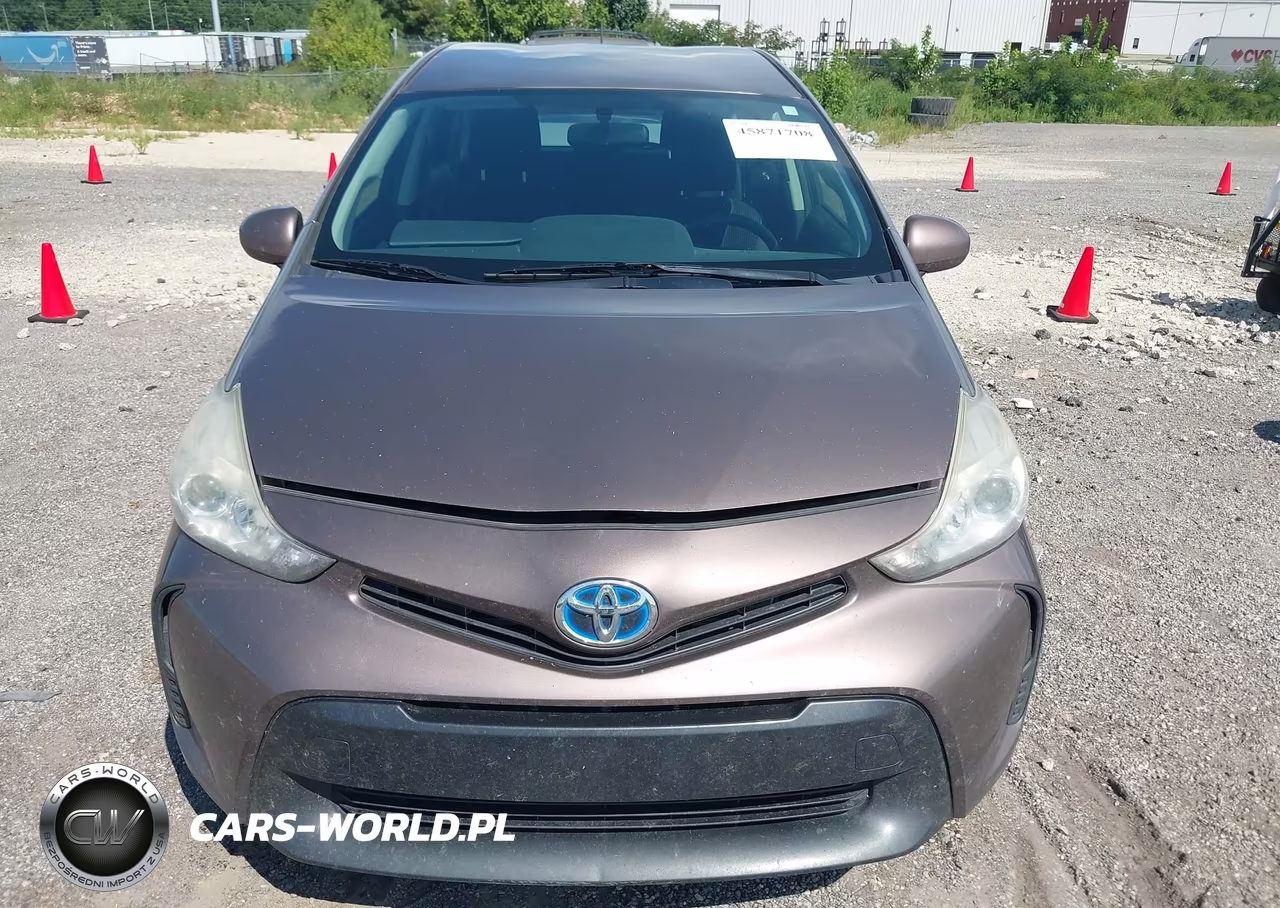 2015 Toyota Prius V Two VIN:JTDZN3EU9FJ024399 - 12