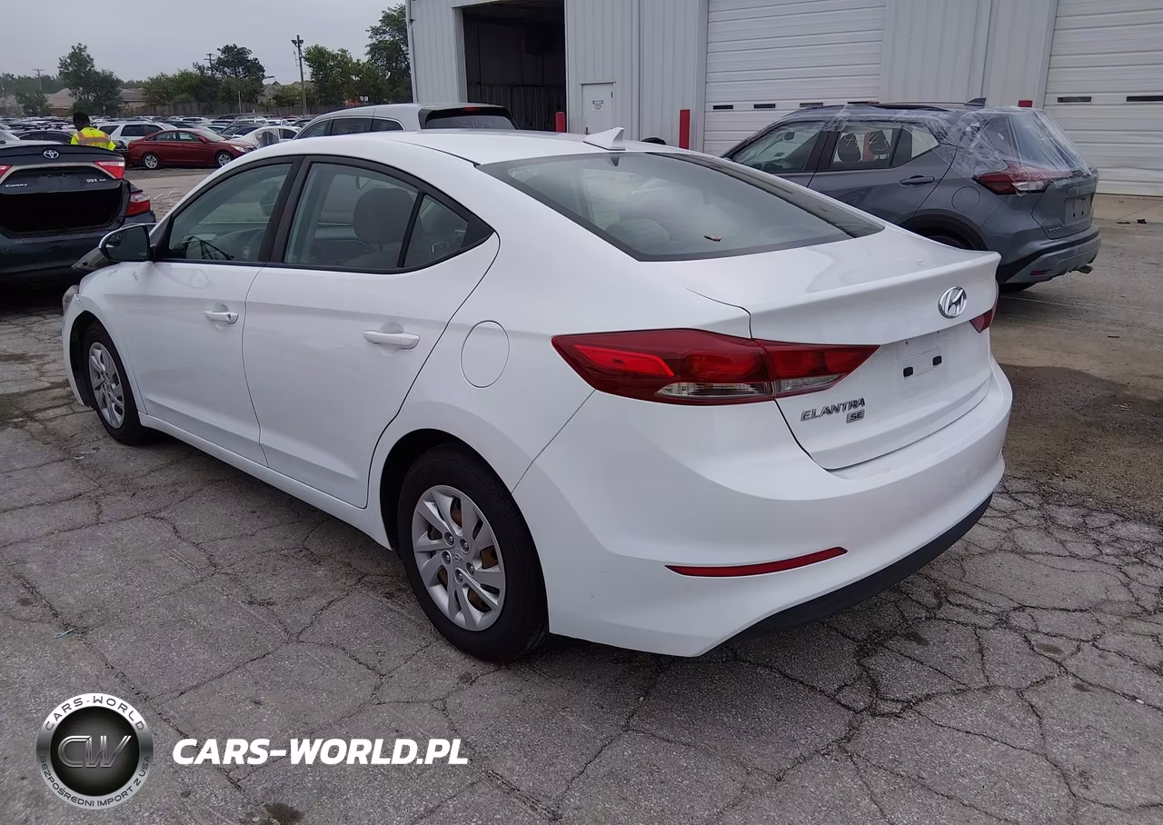 2017 Hyundai Elantra Se VIN:5NPD74LF3HH194641 - 3