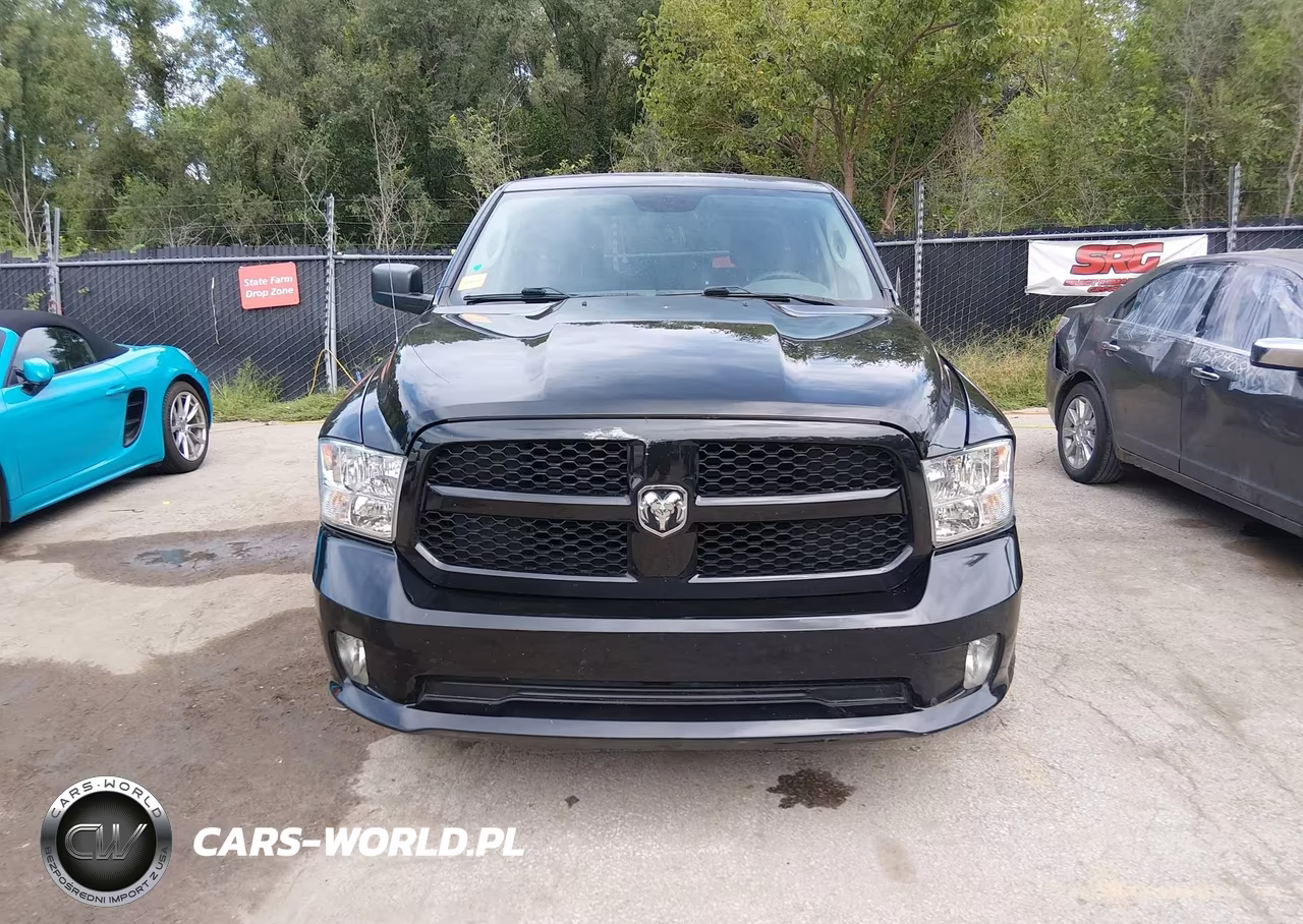 2017 Ram 1500 Express 4X4 6'4 Box VIN:1C6RR7FG3HS727022 - 13