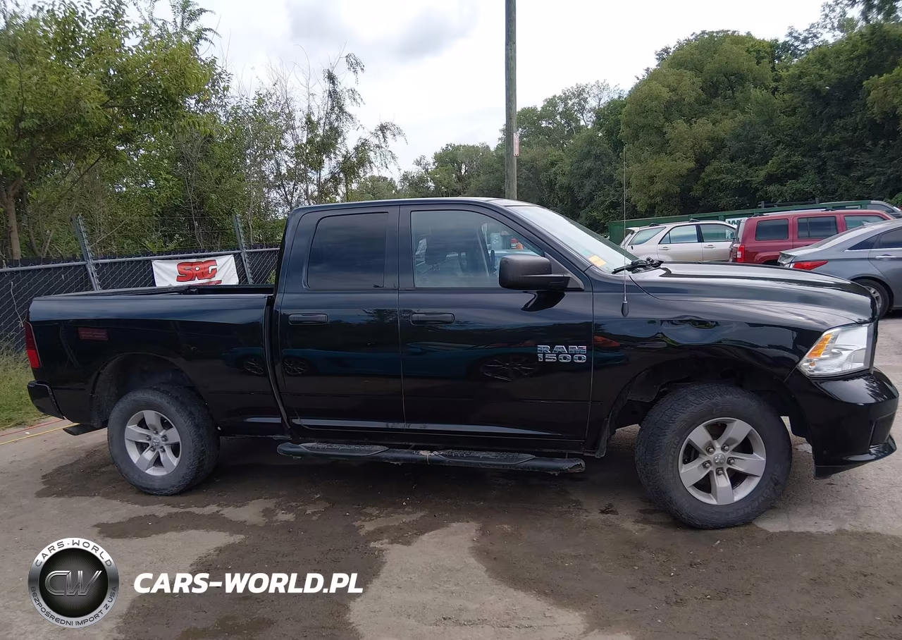 2017 Ram 1500 Express 4X4 6'4 Box VIN:1C6RR7FG3HS727022 - 14
