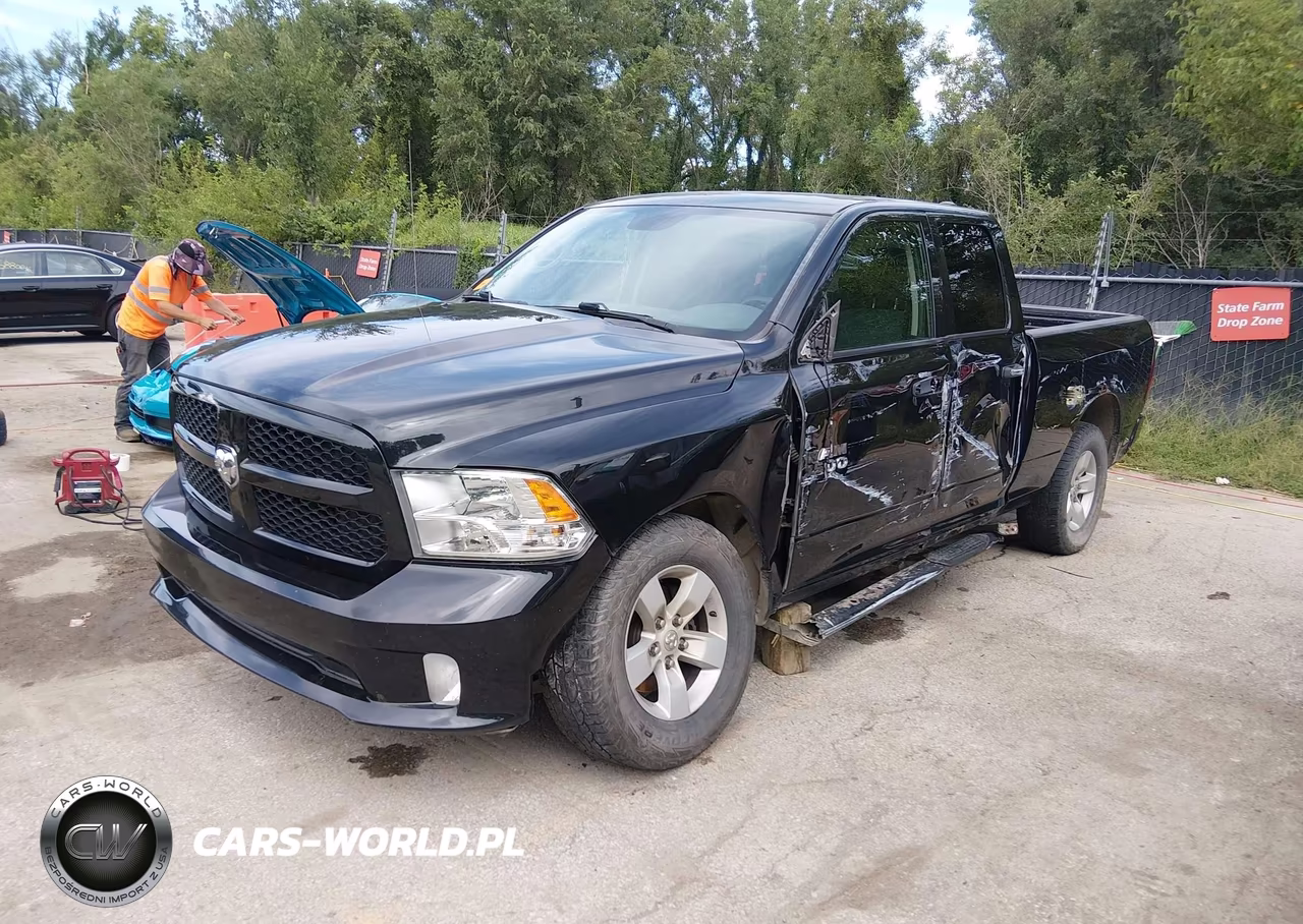 2017 Ram 1500 Express 4X4 6'4 Box VIN:1C6RR7FG3HS727022 - 2