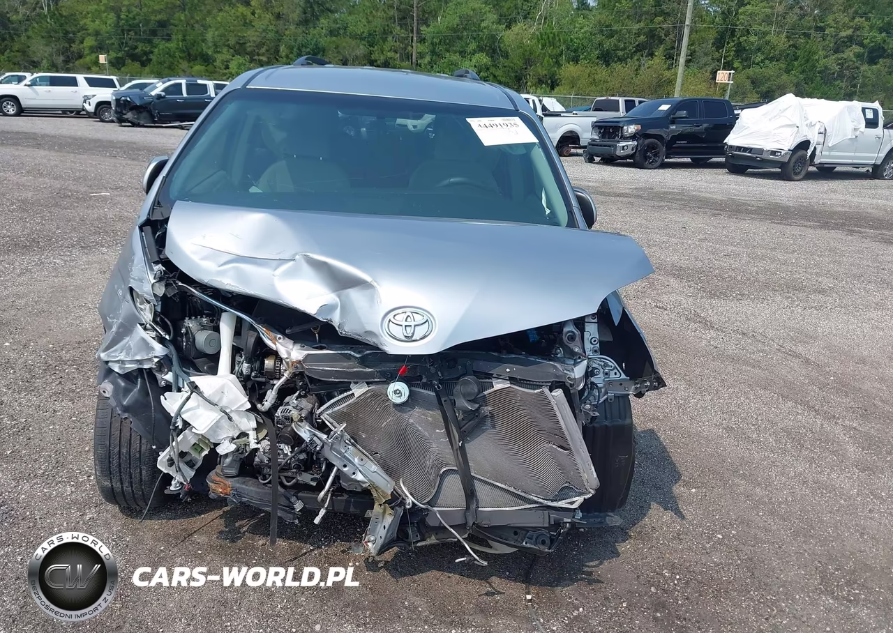 2017 Toyota Sienna Le 8 Passenger VIN:5TDKZ3DCXHS820180 - 6