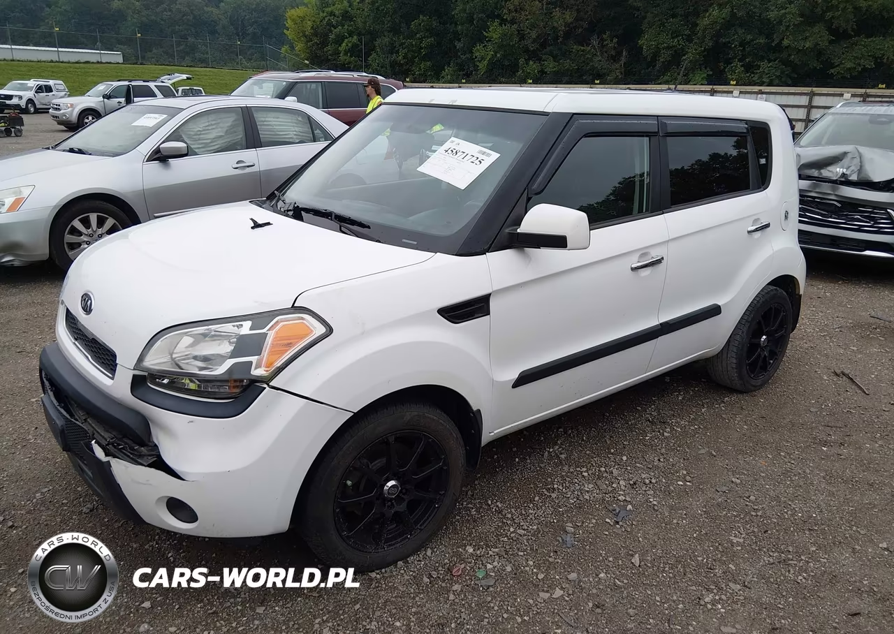 2011 Kia Soul + VIN:KNDJT2A22B7709448 - 2