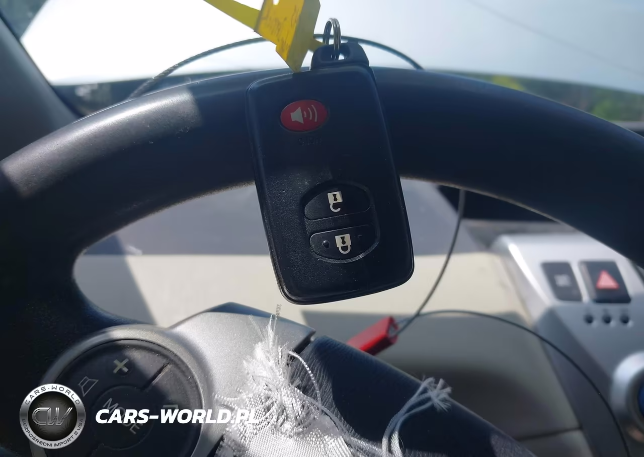 2012 Toyota Prius V Three VIN:JTDZN3EU3C3139371 - 11