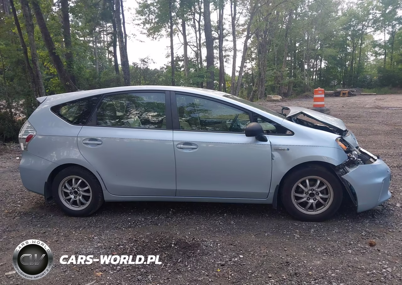 2012 Toyota Prius V Three VIN:JTDZN3EU3C3139371 - 13