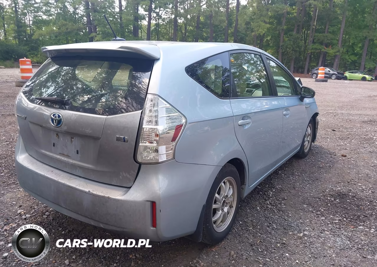 2012 Toyota Prius V Three VIN:JTDZN3EU3C3139371 - 4