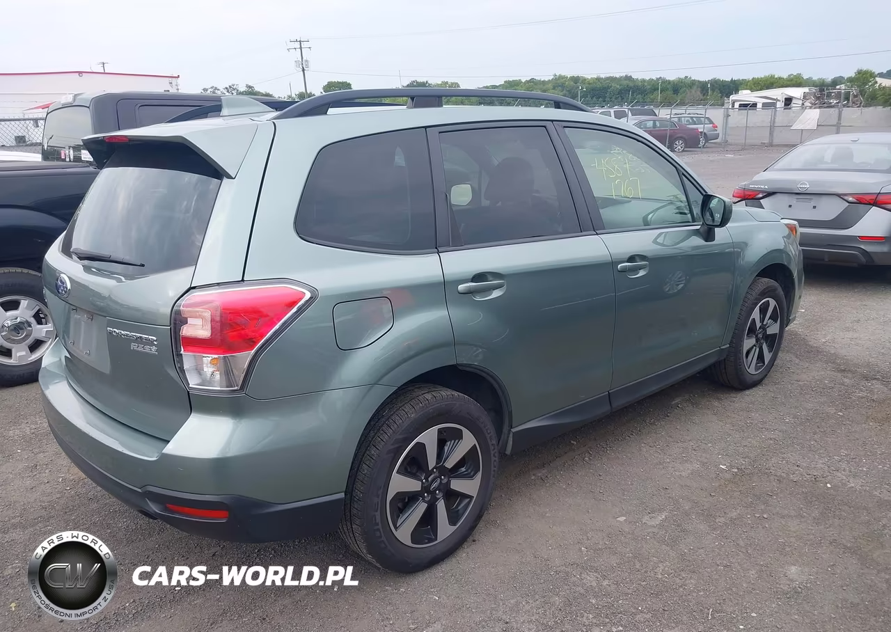 2017 Subaru Forester 2.5I Premium VIN:JF2SJAGC9HH464544 - 4