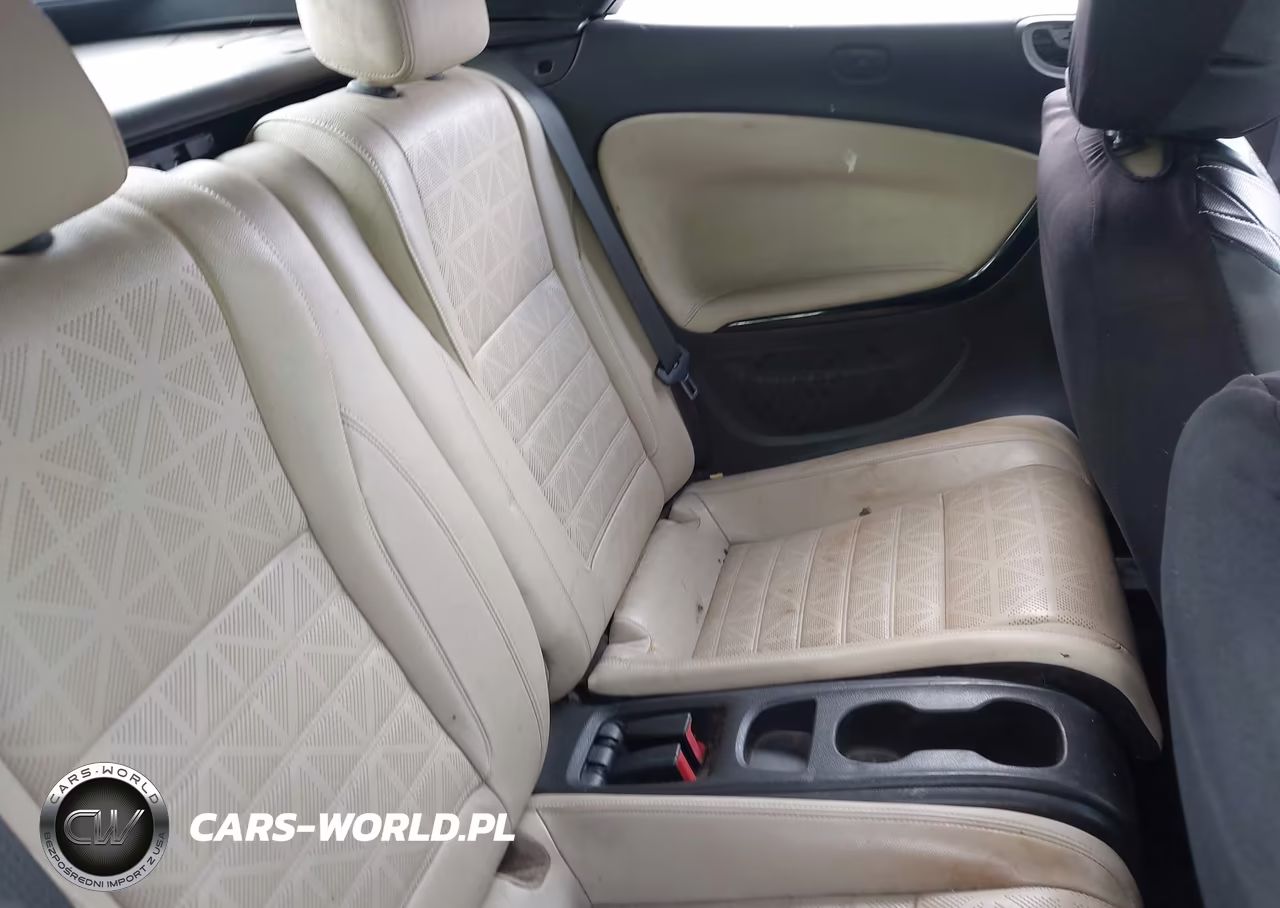 2017 Buick Cascada Premium VIN:W04WH3N5XHG039233 - 8