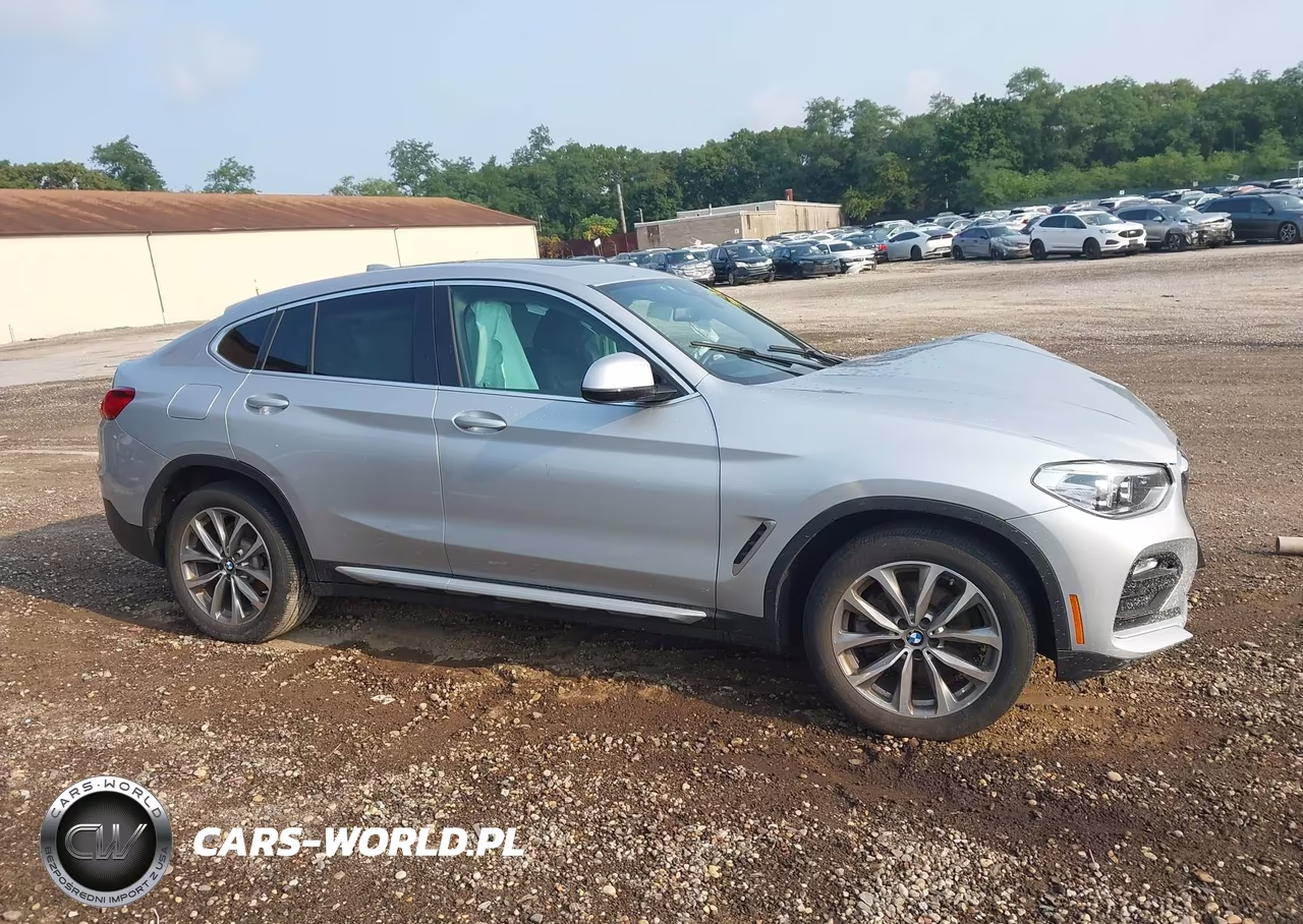 2019 BMW X4 xDrive30I VIN:5UXUJ3C52KLG55626 - 13